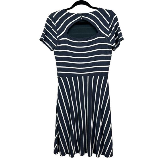 Loft Womens Dress Fit & Flare Stripe Short Sleeve Cut Out Back Grey White Size 2 - Picture 4 of 6